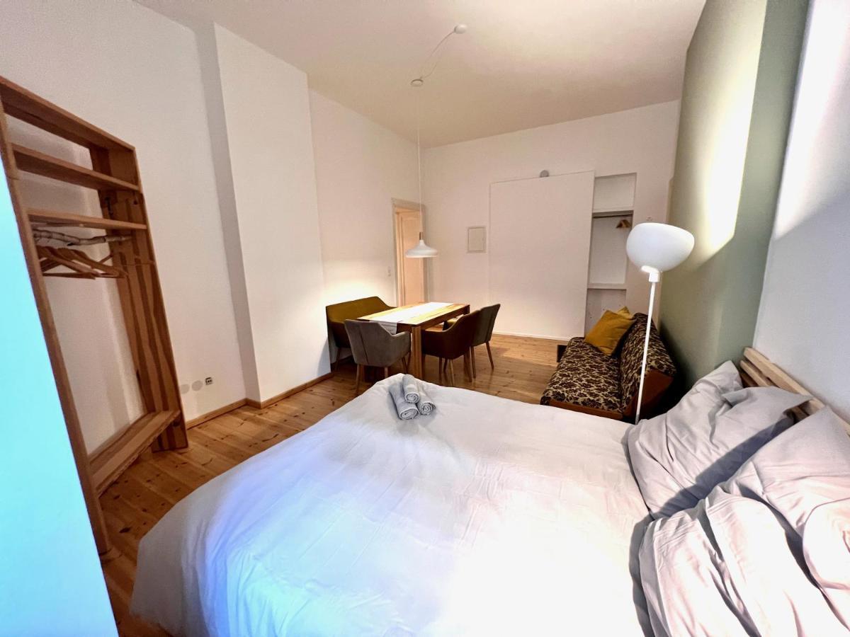 Gemuetliche 2-Zimmer-Wohnung Zentral Friedrichshain Берлін Екстер'єр фото