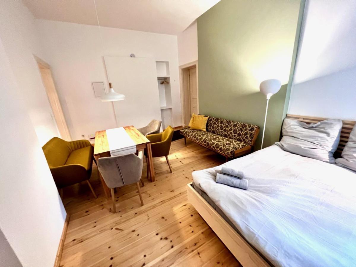 Gemuetliche 2-Zimmer-Wohnung Zentral Friedrichshain Берлін Екстер'єр фото