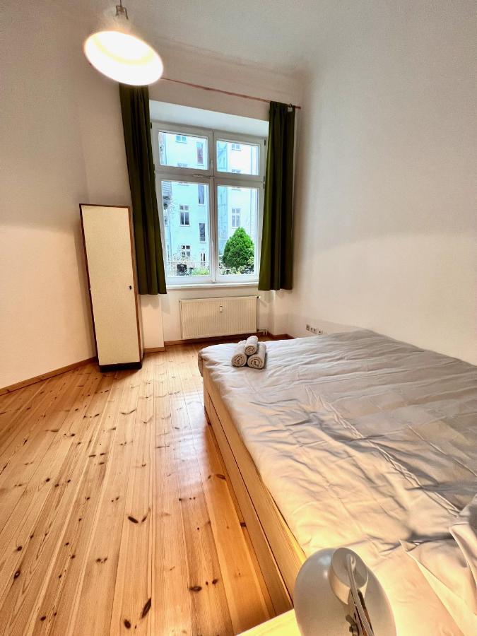 Gemuetliche 2-Zimmer-Wohnung Zentral Friedrichshain Берлін Екстер'єр фото