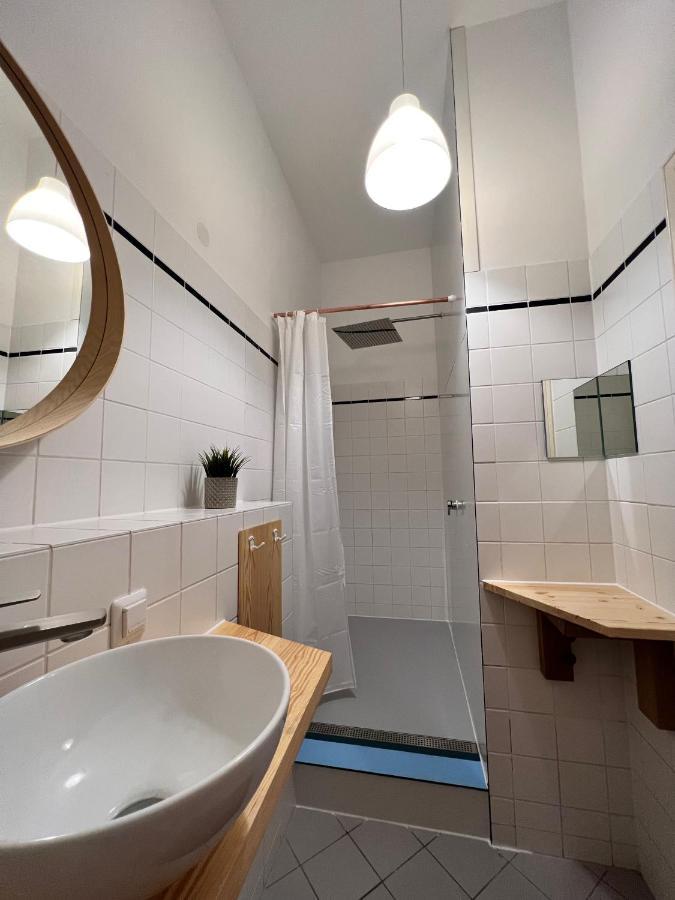 Gemuetliche 2-Zimmer-Wohnung Zentral Friedrichshain Берлін Екстер'єр фото