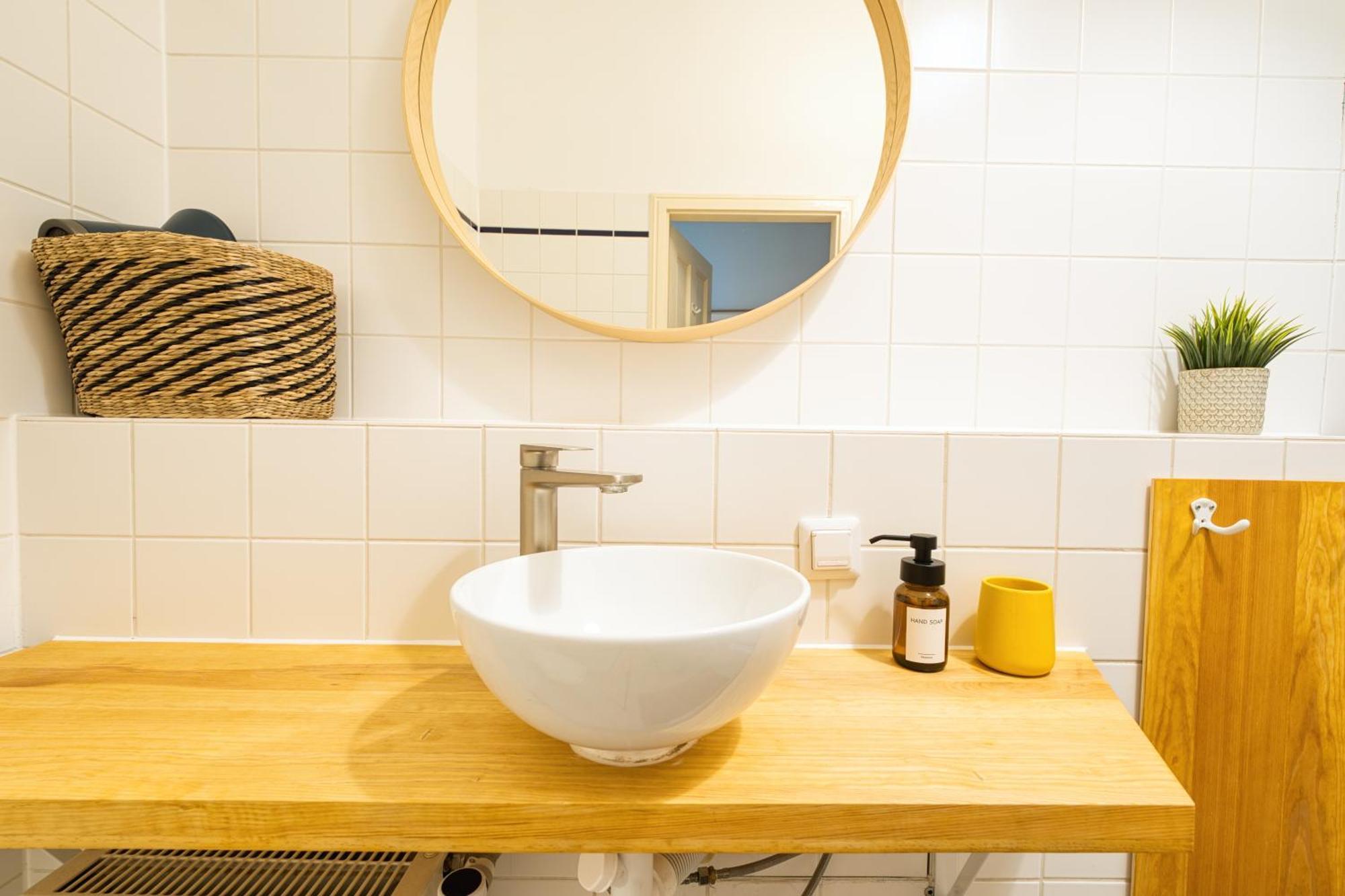 Gemuetliche 2-Zimmer-Wohnung Zentral Friedrichshain Берлін Екстер'єр фото