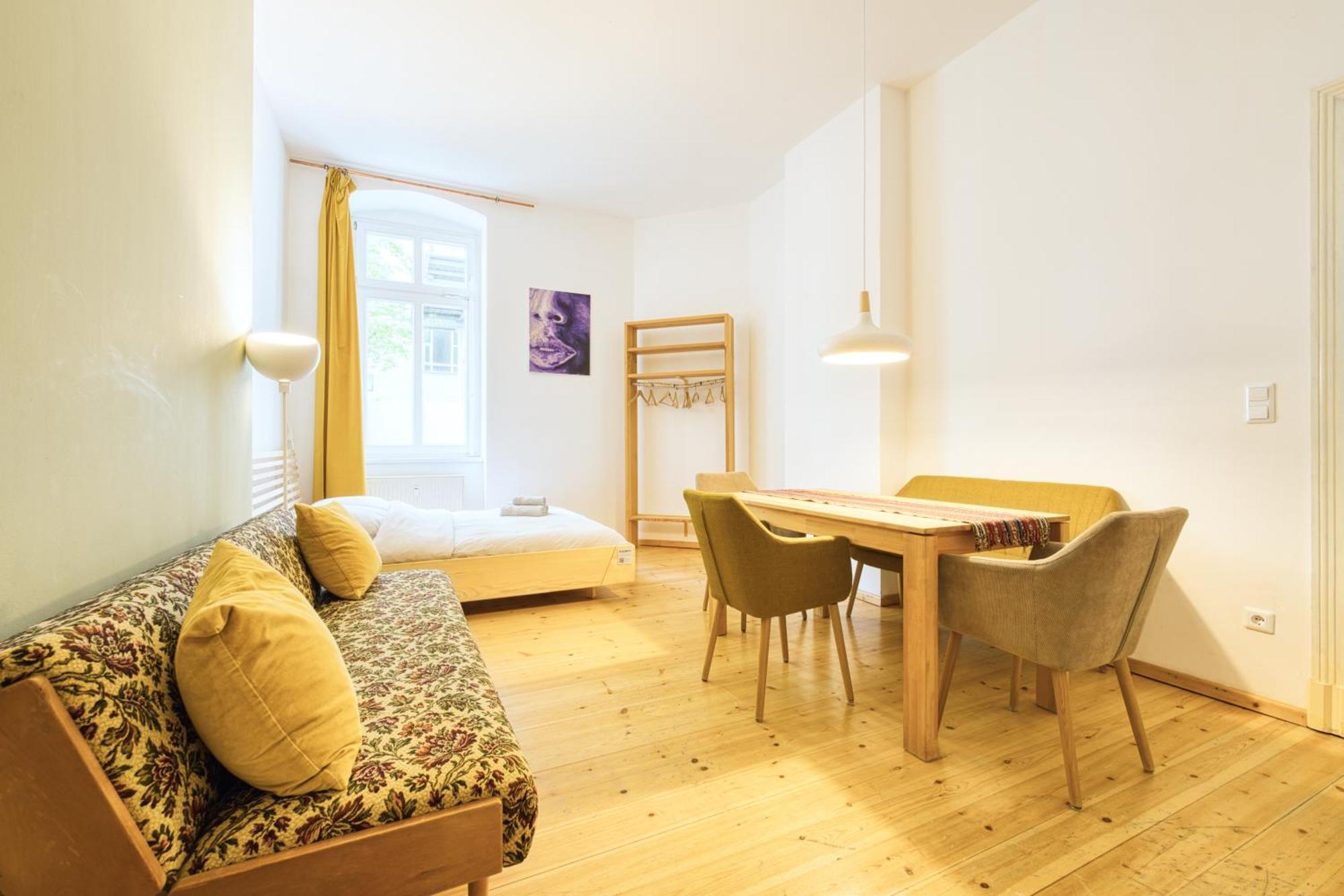 Gemuetliche 2-Zimmer-Wohnung Zentral Friedrichshain Берлін Екстер'єр фото